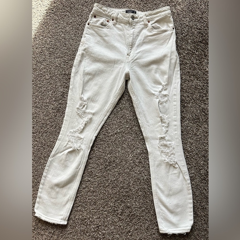 Abercrombie & Fitch High Waisted Jeans